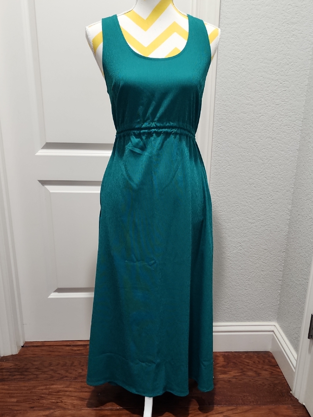Athleta Teal Sleeveless Maxi Dress